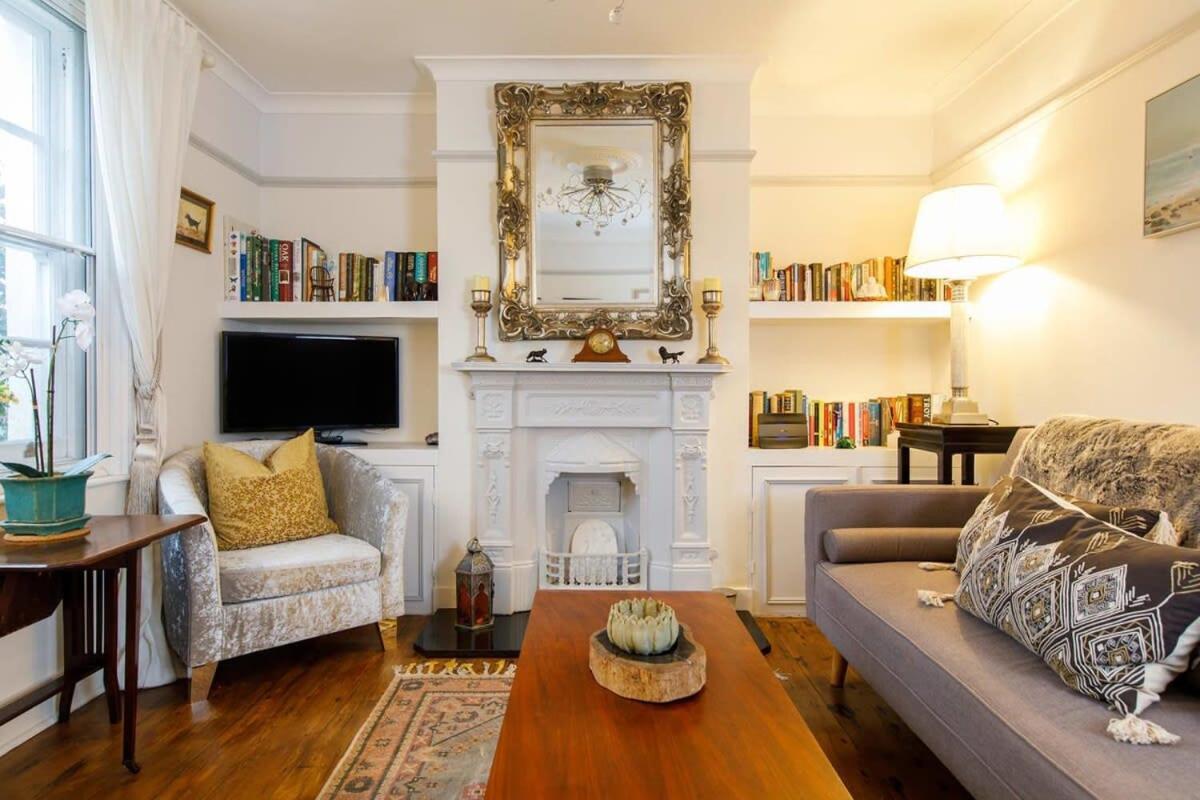 Beautiful Georgian Home In The Heart Of Chichester Eksteriør bilde